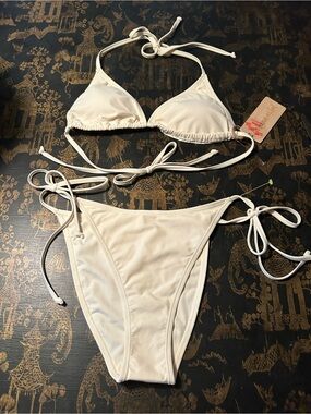 NWT Cabana Del Sol Off White Bikini Size M